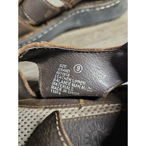Sandals_&_Flip_Flops